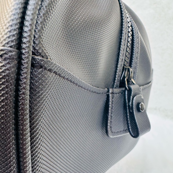 Lacoste Boston Bag Medium Black - Picture 10 of 16